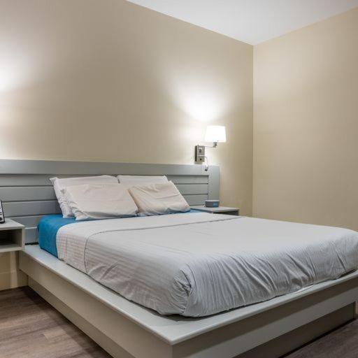Leelas Villa Inn Flesherton מראה חיצוני תמונה