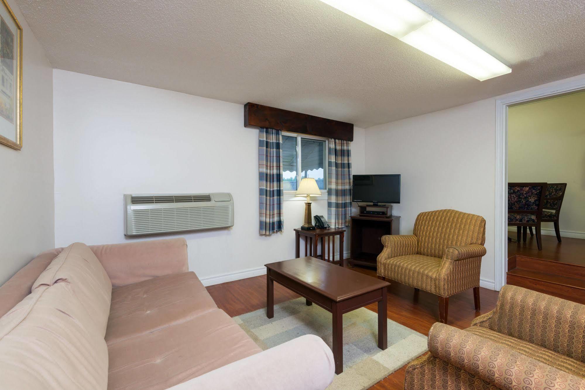 Leelas Villa Inn Flesherton מראה חיצוני תמונה